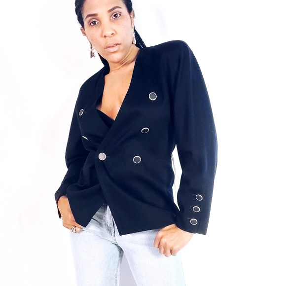 80's Button Detail Blazer - Picture 2 of 8